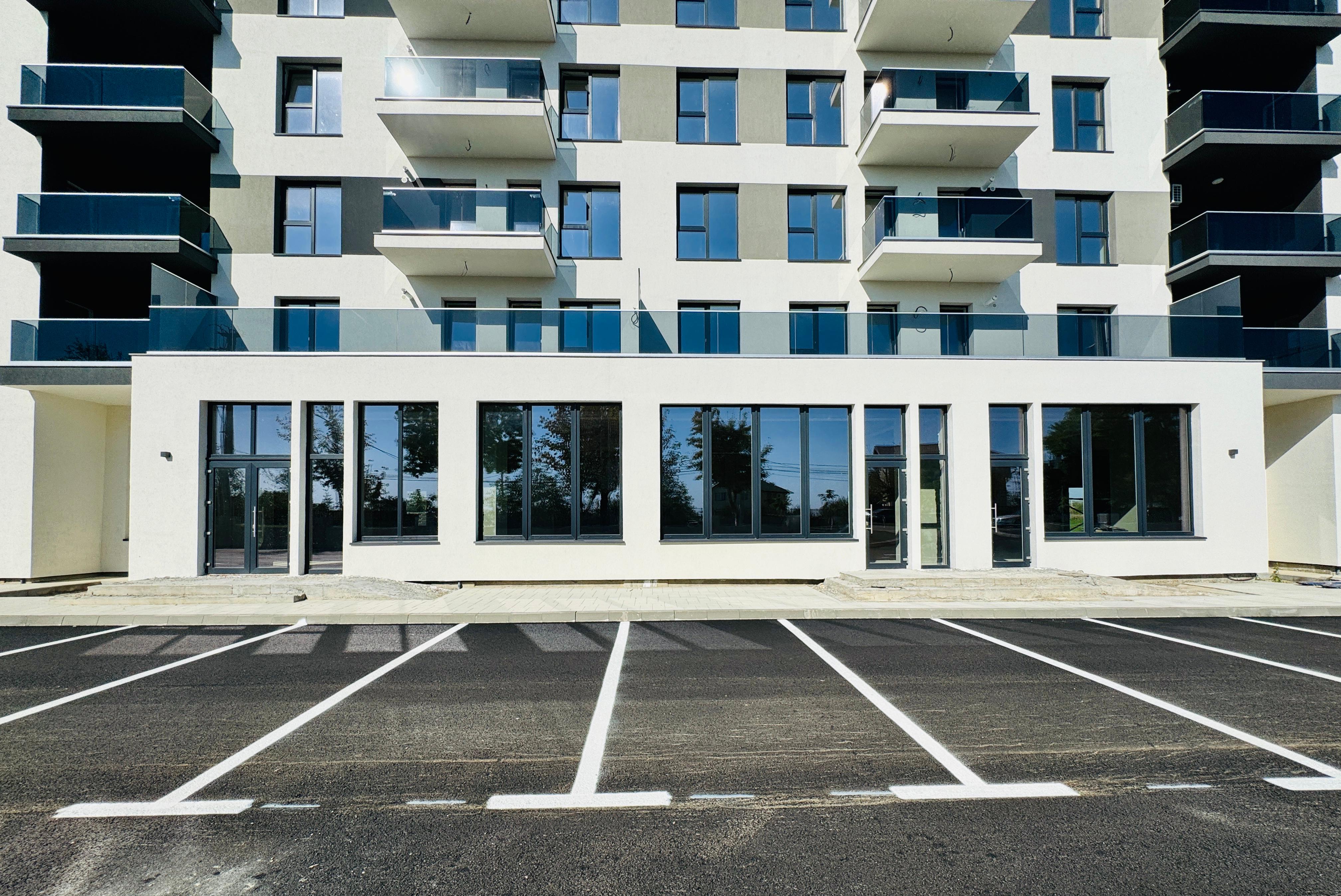 Spații comerciale - CityPlace Târgoviște